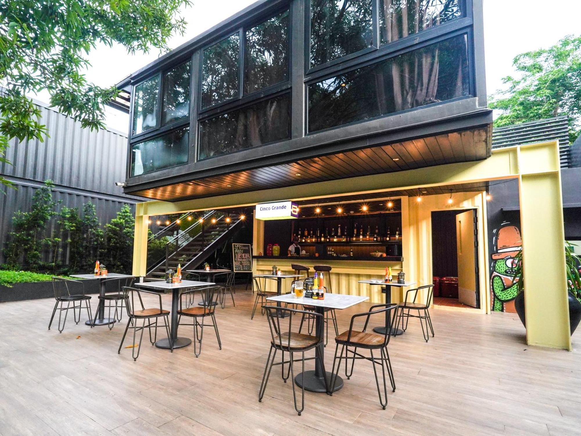 The Funny Lion - Coron Hotel Ngoại thất bức ảnh