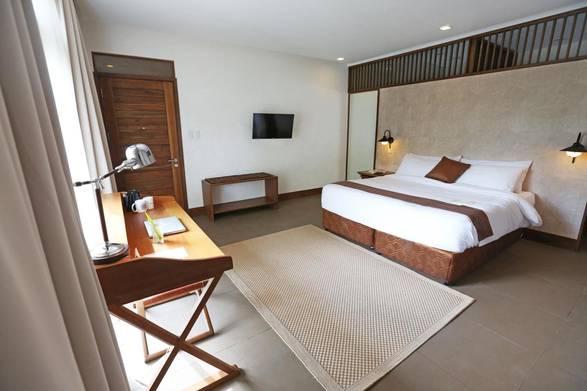 The Funny Lion - Coron Hotel Ngoại thất bức ảnh