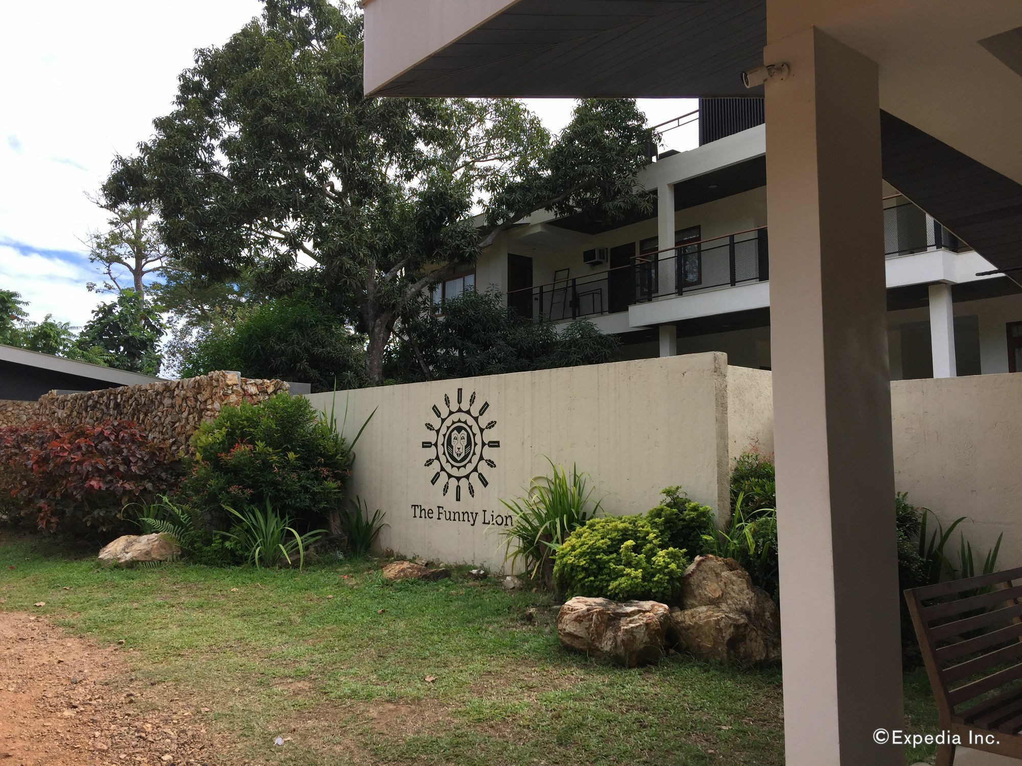 The Funny Lion - Coron Hotel Ngoại thất bức ảnh