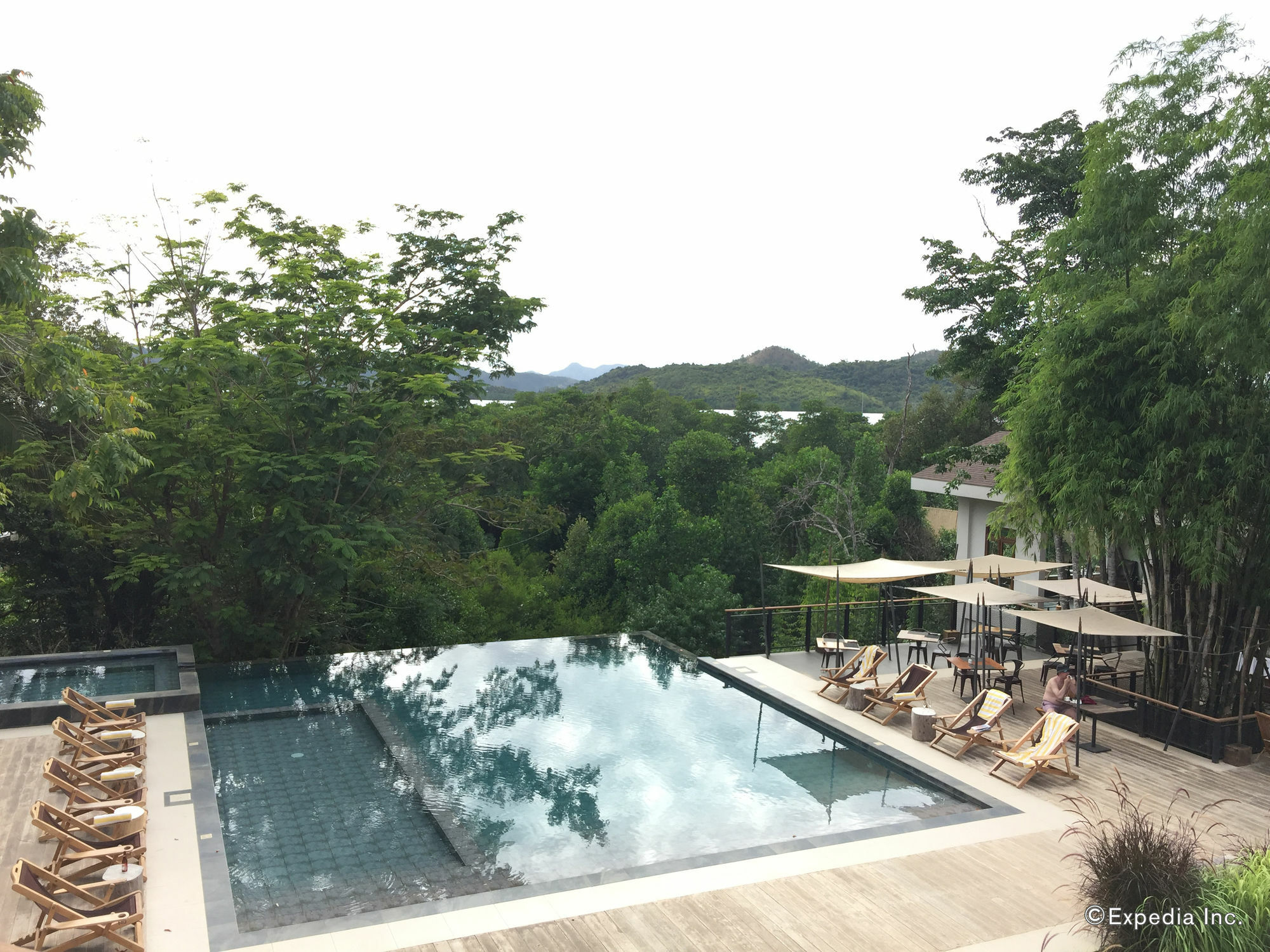 The Funny Lion - Coron Hotel Ngoại thất bức ảnh