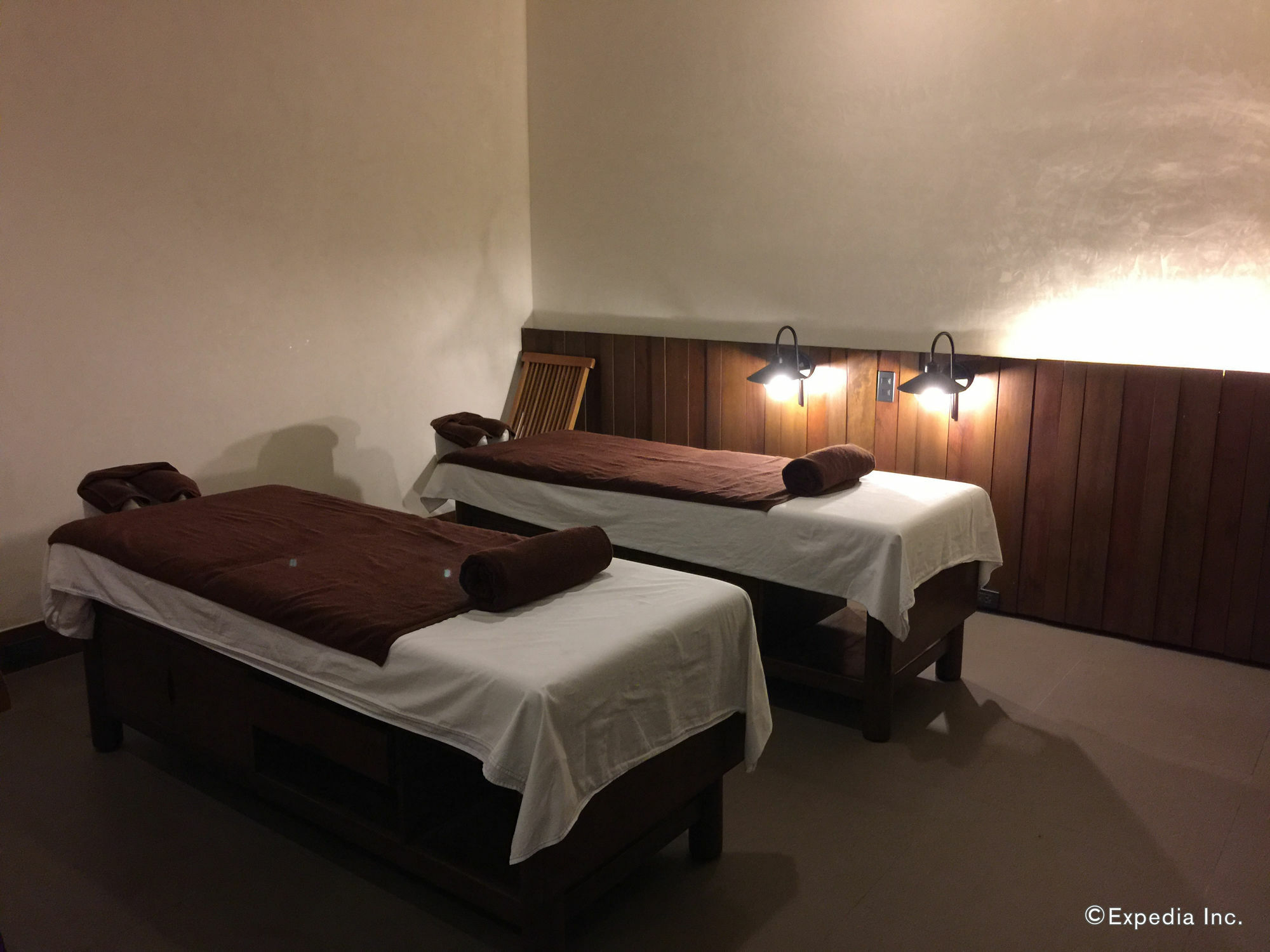 The Funny Lion - Coron Hotel Ngoại thất bức ảnh